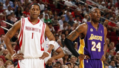 开云体育网址-_赛车手再创速度纪录，刷新赛道新高度_，赛车手最快能跑多少迈