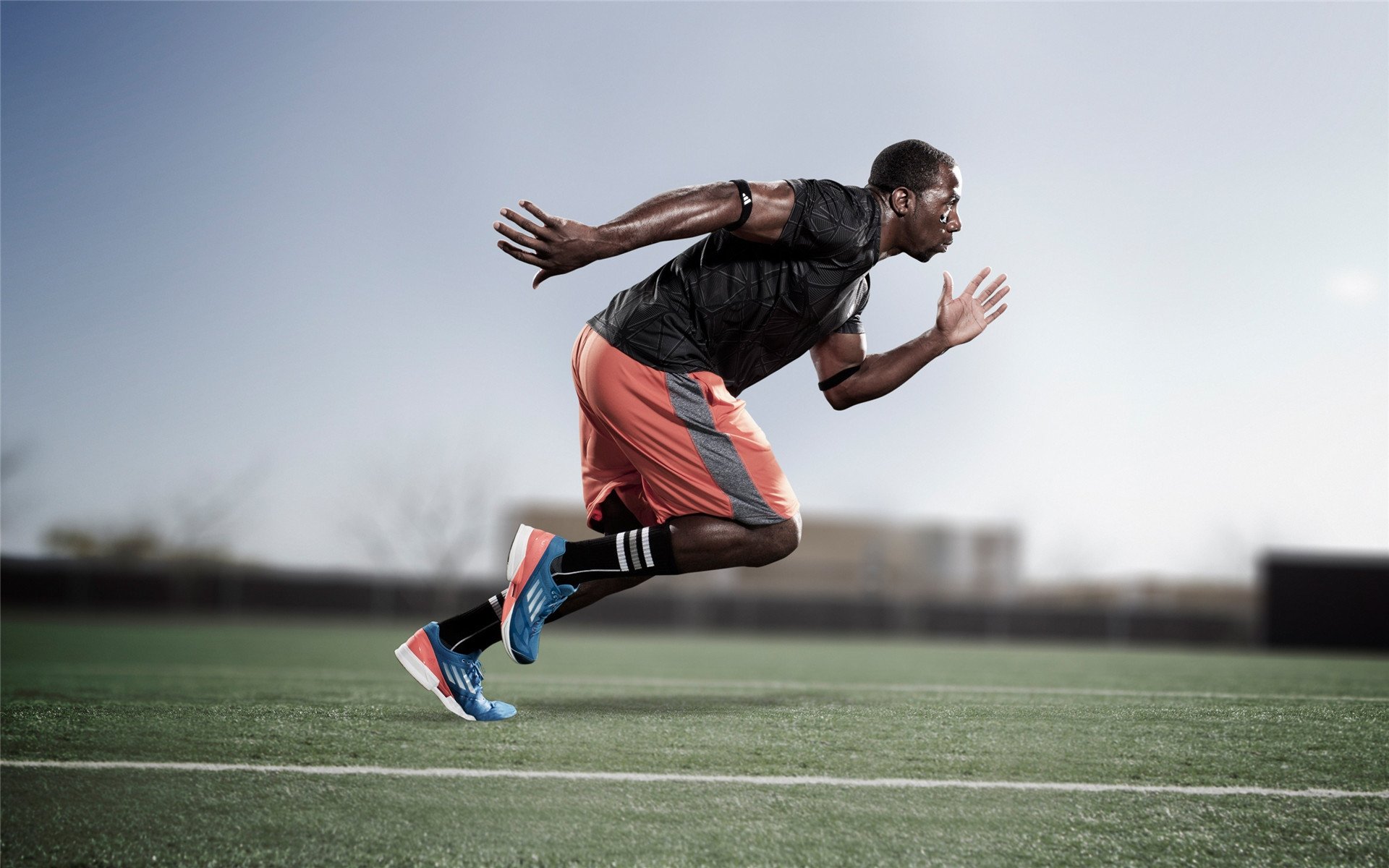 结合传统体育的电竞竞技，开启跨界合作新篇章，电竞和传统体育的热度